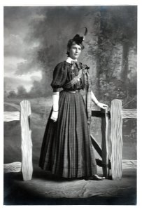 Eliz Jane Boyd 1908